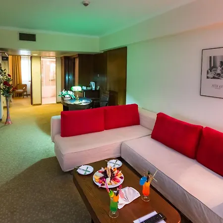 Derici Hotel
