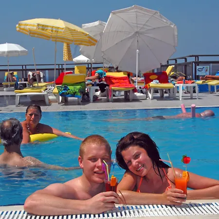 Derici Hotel