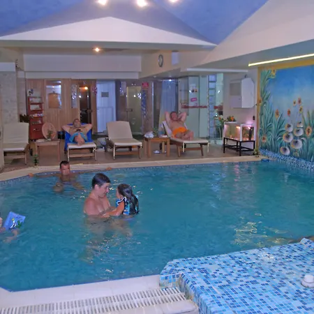 Отель Derici