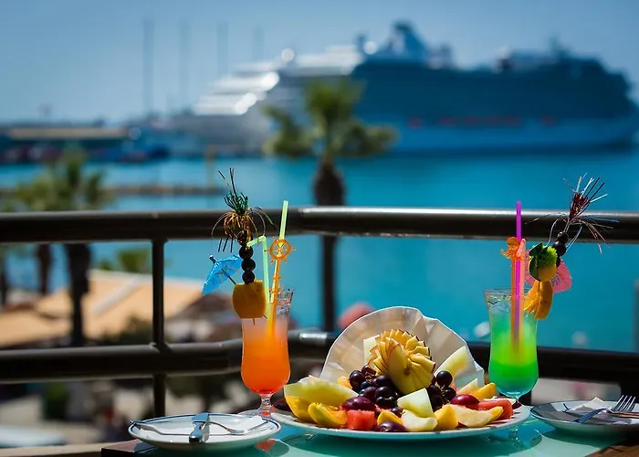 Derici Кушадасы